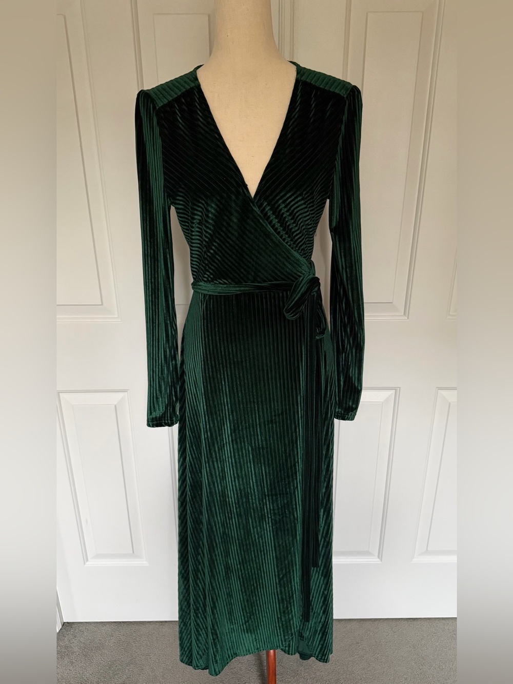 Baltic Born Green Ribbed Velvet Wrap Maxi Dress Size M